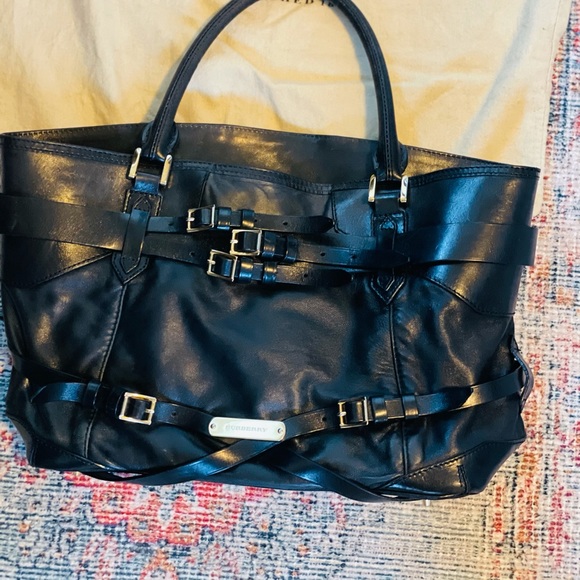 Black Soft Leather Burberry Bag - Picture 3 of 6